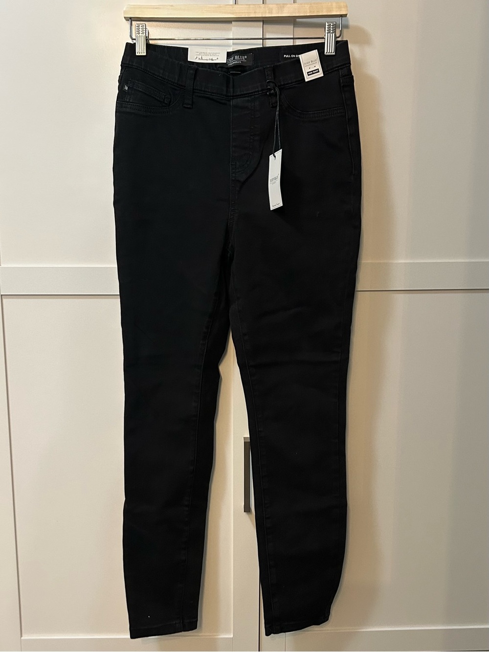Judy Blue Black Pull-On Skinny Jeans